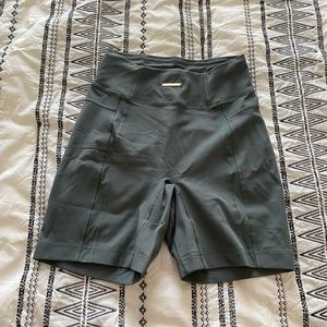 Whitney Simmons Gymshark